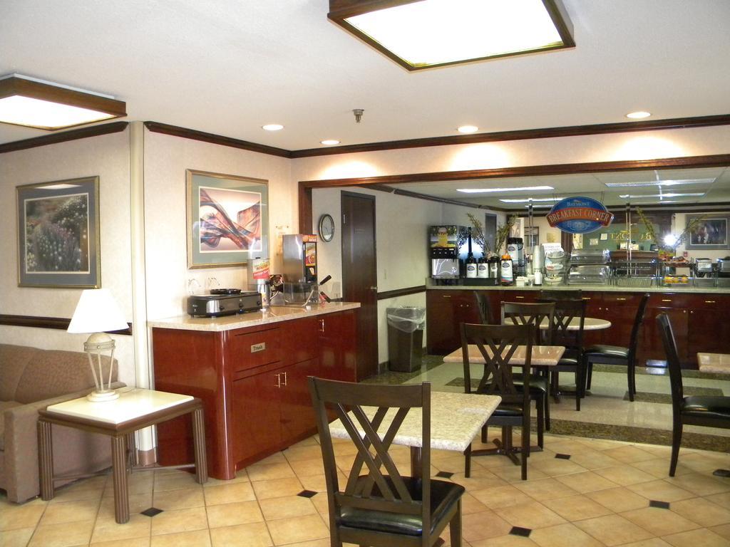 Hotel Baymont By Wyndham Jackson Esterno foto